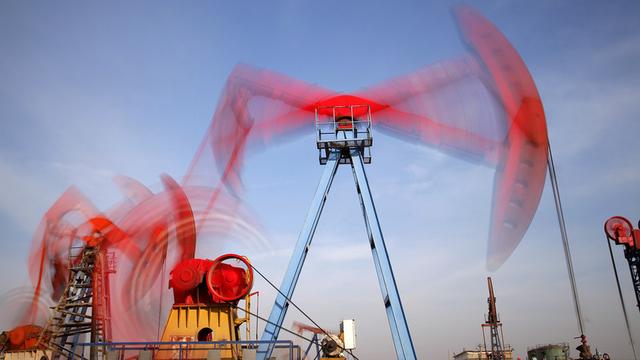 李強:要把消費放在更加突出的位置