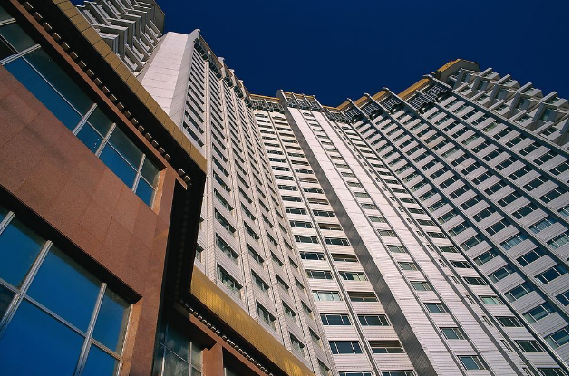 四正不全敢房貸？上千億外資行連吃4罰單！