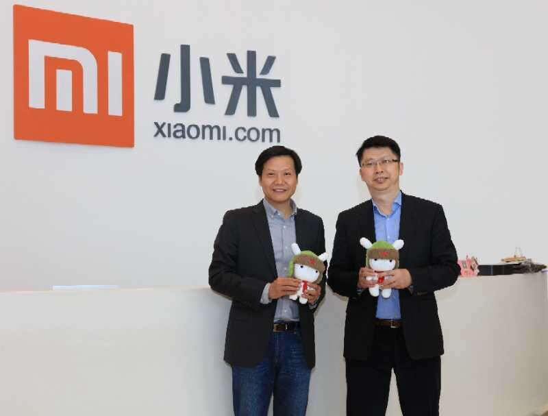 人才爭(zhēng)奪戰(zhàn):智能手機(jī)產(chǎn)業(yè)巨頭的“挖墻腳”戰(zhàn)術(shù)