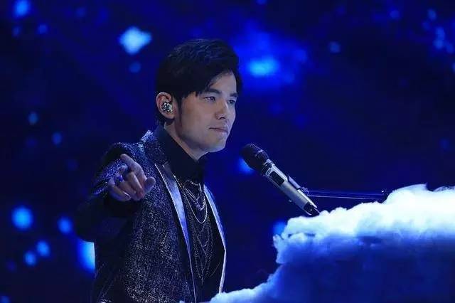 沒有微博卻頻上頭條!周董的商業帝國是怎樣的