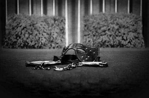 大股東頻現清倉式減持 A股如何盤? 大股東頻現清倉式減持 A股如何盤?