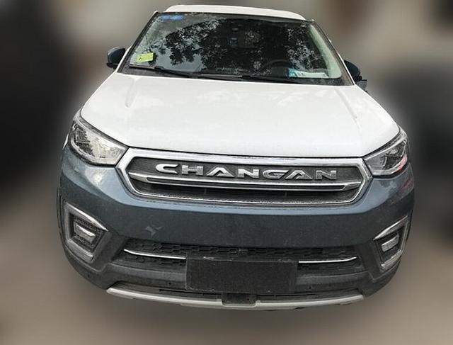 長安CS55 1.6L諜照曝光 外觀和內飾沿用現款