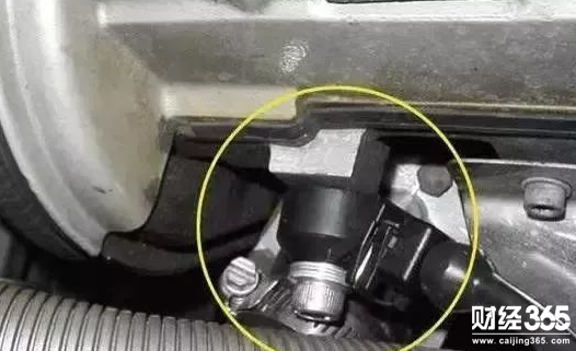 爆震傳感器的作用是什么? 爆震傳感器的作用是什么?